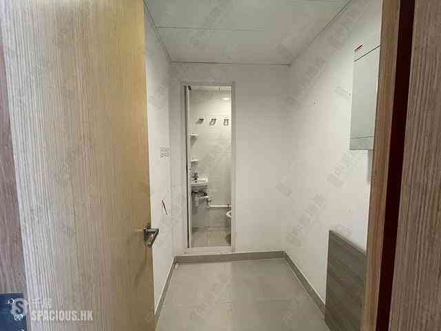 Tung Chung - The Visionary Tower 7 09