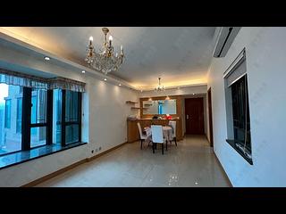 Tsing Yi - Villa Esplanada Phase 3 Block 10 02
