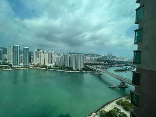 Tsing Yi - Villa Esplanada Phase 3 Block 10 03