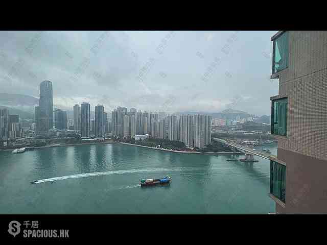 Tsing Yi - Villa Esplanada Phase 3 Block 10 14