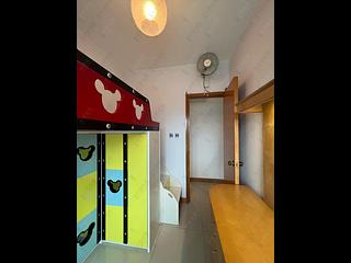 Tsing Yi - Villa Esplanada Phase 3 Block 10 15