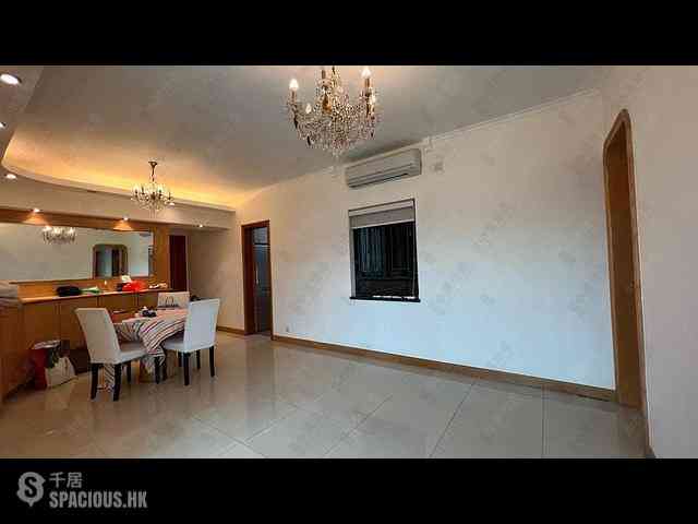 Tsing Yi - Villa Esplanada Phase 3 Block 10 18