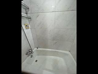 Tsing Yi - Villa Esplanada Phase 3 Block 10 21