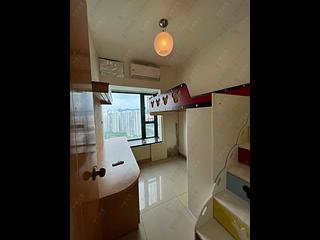 Tsing Yi - Villa Esplanada Phase 3 Block 10 23