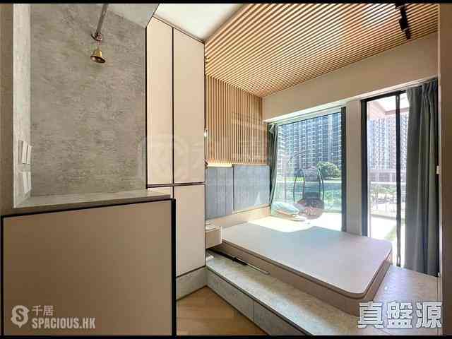 Tseung Kwan O - The Wings Ocean Wings Block 7B 03