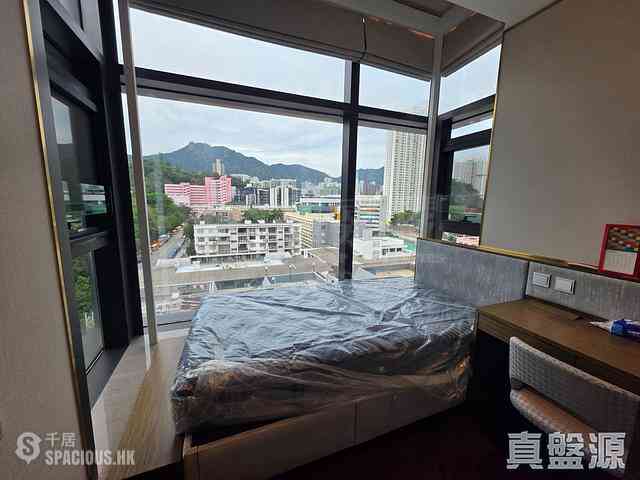 Kowloon City - Ayton 15