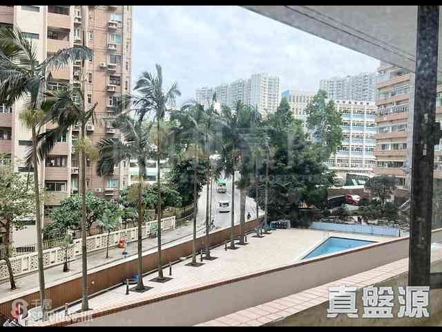 Braemar Hill - Hilltop Mansion 01