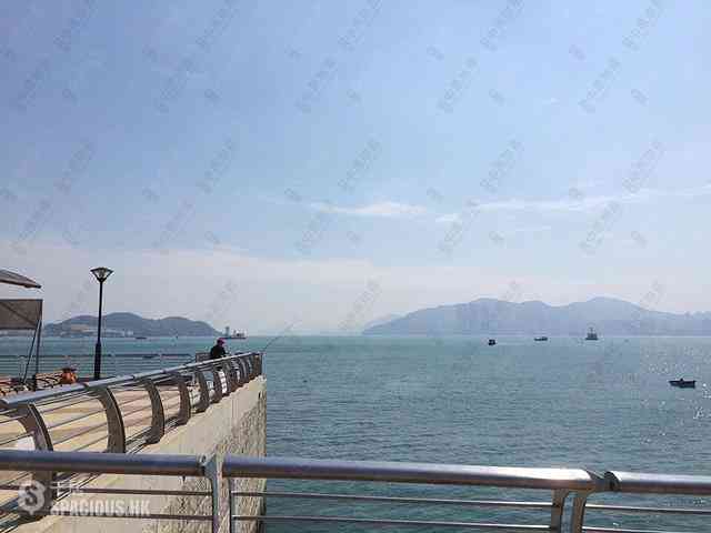 Tseung Kwan O - Alto Residences Block 5 01