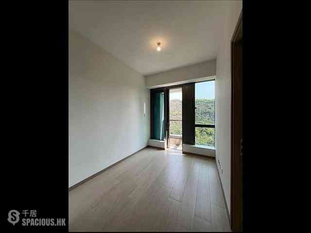 Yau Tong - Chill Residence 01