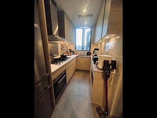Ho Man Tin - Mantin Heights Block 7 05
