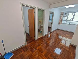 Wan Chai - Kin Lee Building Block A 03