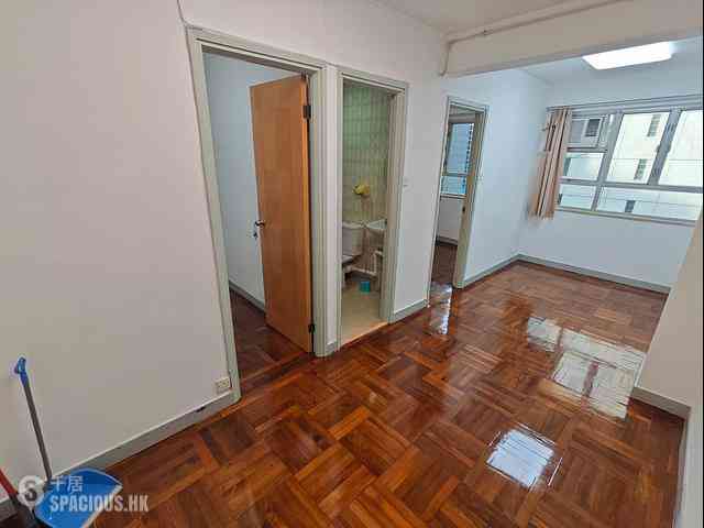 Wan Chai - Kin Lee Building Block A 03