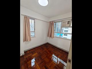 Wan Chai - Kin Lee Building Block A 04