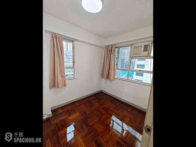Wan Chai - Kin Lee Building Block A 04