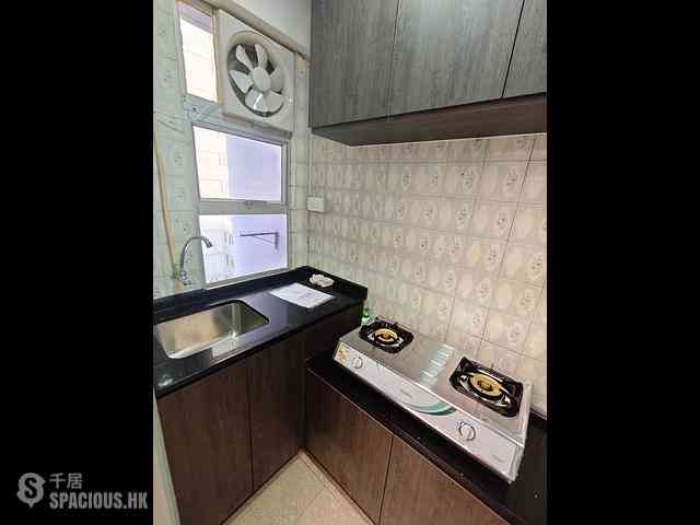 Wan Chai - Kin Lee Building Block A 07