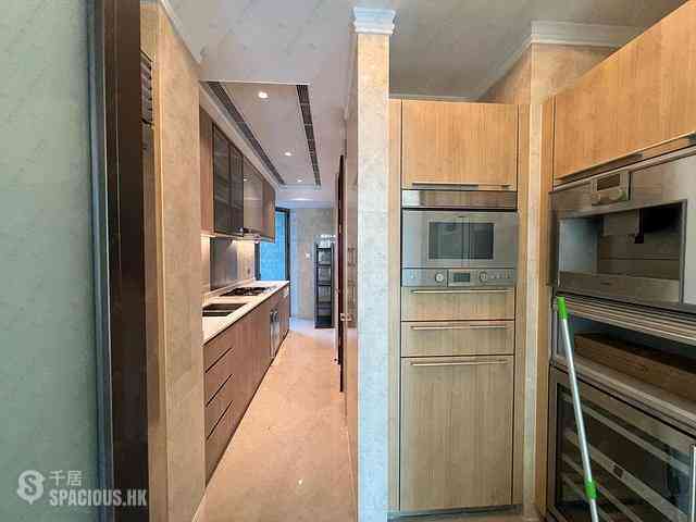 Beacon Hill - One MayFair Block 3 03