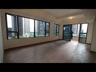 Kai Tak - Victoria Skye Star Waves Tower 3 06