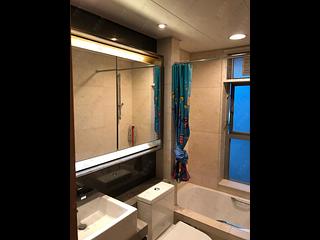 Tuen Mun - Century Gateway Phase 1 Block 1 02