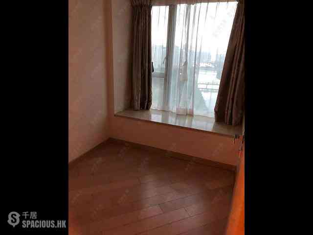 Tuen Mun - Century Gateway Phase 1 Block 1 05