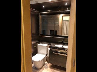Tuen Mun - Century Gateway Phase 1 Block 1 10