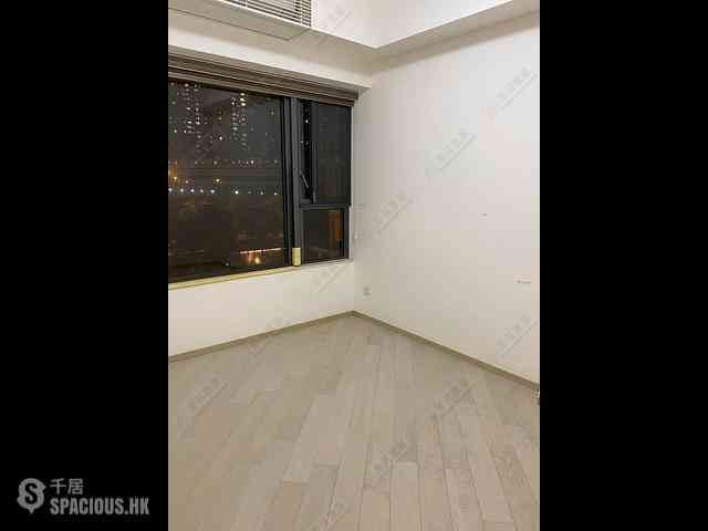 Tseung Kwan O - The Wings IIIA Block 3B 03