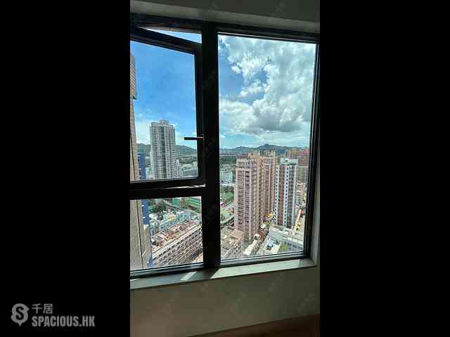 Yuen Long - Sol City Block 3 10