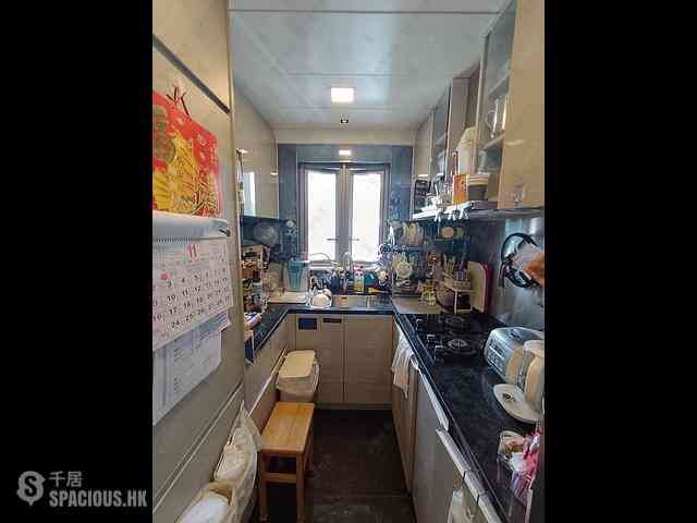 Tsuen Wan - Ocean Pride Phase 3 Block 6 01