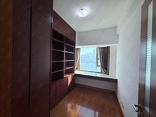 West Kowloon - The Harbourside Block 3 10