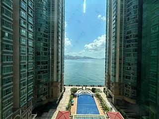Hung Hom - Laguna Verde Phase 5 Ocean Vista Block 22 02