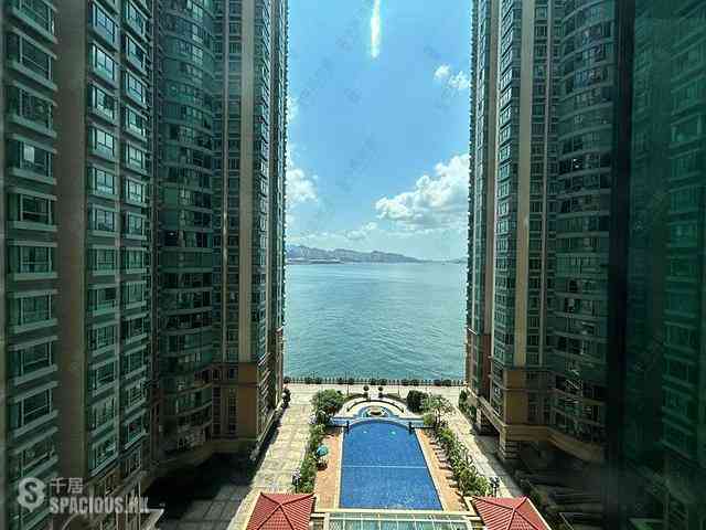 Hung Hom - Laguna Verde Phase 5 Ocean Vista Block 22 02