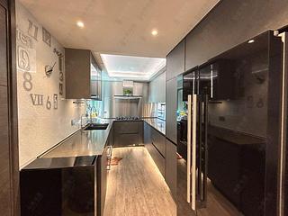 Hung Hom - Laguna Verde Phase 5 Ocean Vista Block 22 06
