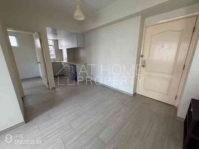 Soho - Ideal House 03