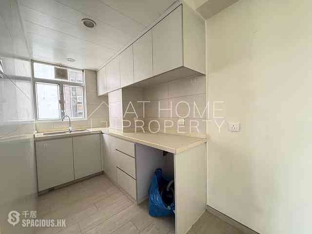 Soho - Ideal House 07