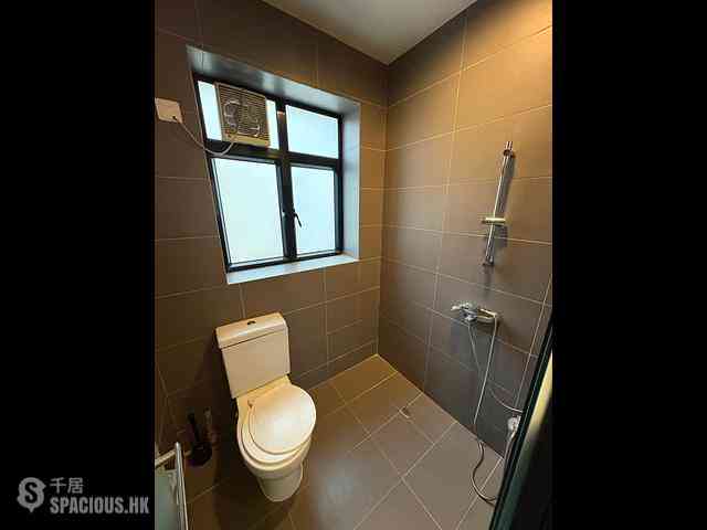 Sai Ying Pun - 25, First Street 06
