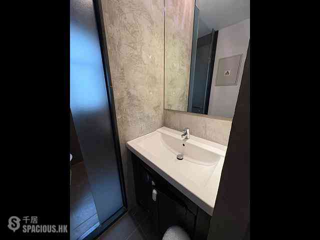 Sai Ying Pun - 25, First Street 07