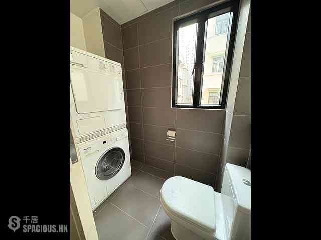 Sai Ying Pun - 25, First Street 11