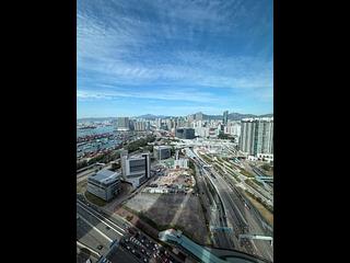West Kowloon - Sorrento Phase 1 Block 6 07