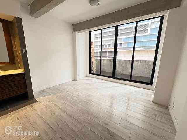 Sai Ying Pun - 25, First Street 16