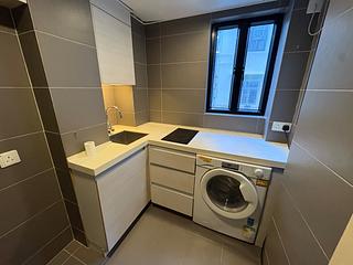 Sai Ying Pun - 25, First Street 20