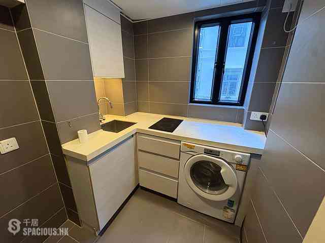 Sai Ying Pun - 25, First Street 20