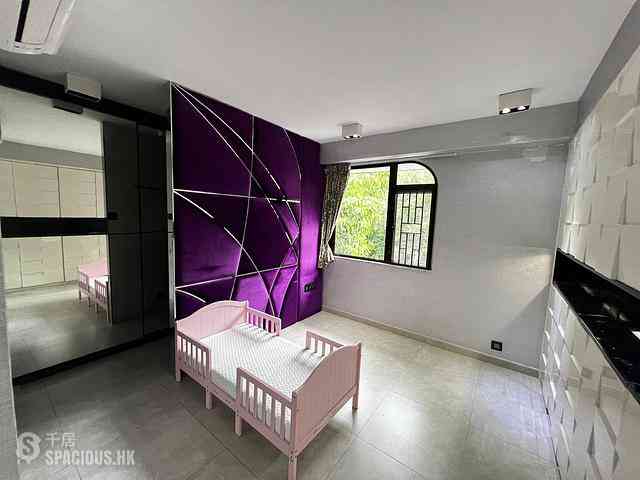 Yau Yat Chuen - Mayfair Court 02