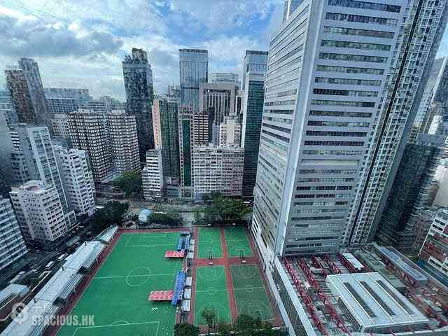 Wan Chai - The Avenue Phase 2 Block 1 04