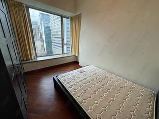 Wan Chai - The Avenue Phase 2 Block 1 07