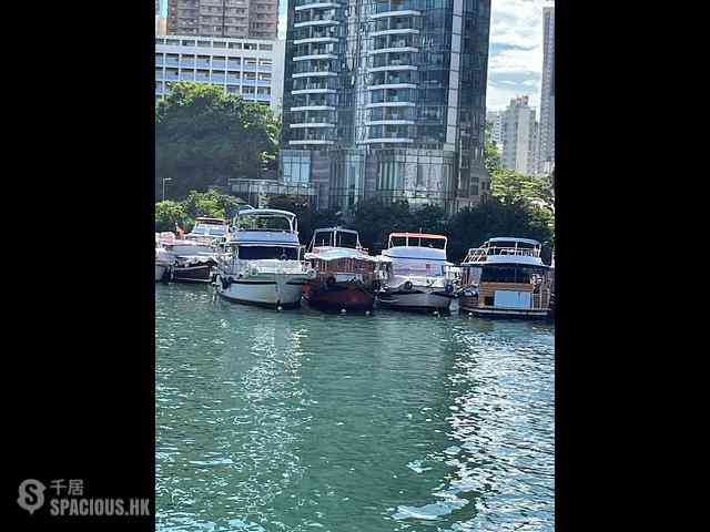 Ap Lei Chau - Marina South Block 2 04
