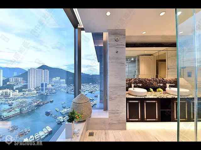 Ap Lei Chau - Marina South Block 2 09