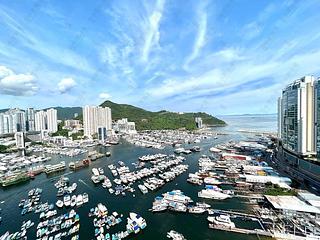 Ap Lei Chau - Marina South Block 1 10
