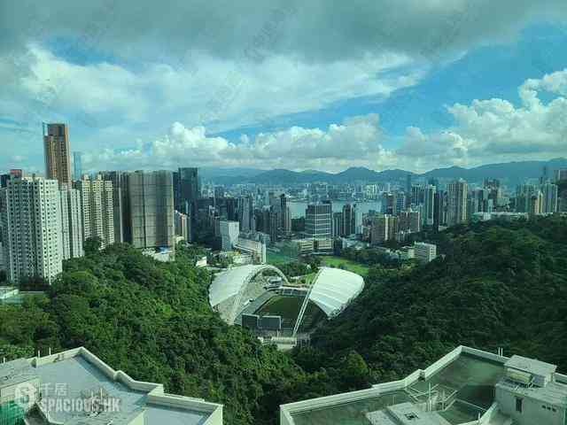 Happy Valley - The Colonnade 06