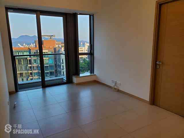 Gold Coast / So Kwun Wat - The Bloomsway The Laguna Tower 3 02