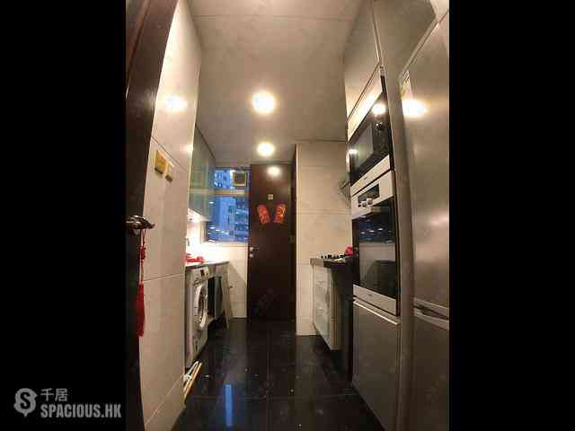 Tai Hang - The Legend Block 5 09
