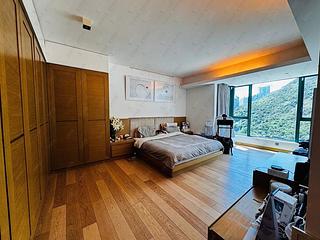 Repulse Bay - South Bay Palace Block 2 02